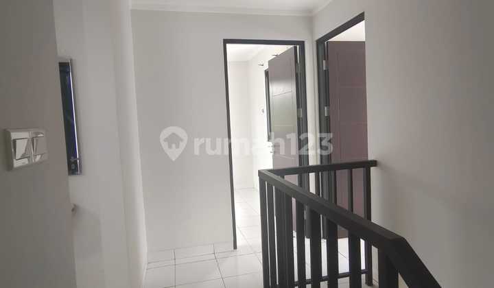 Dijual Rumah Hook Minimalis di Summarecon Bandung 2