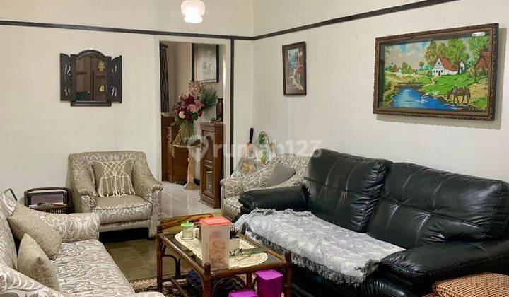 Dijual Rumah Hitung Tanah Jalan Gagak Bandung 1