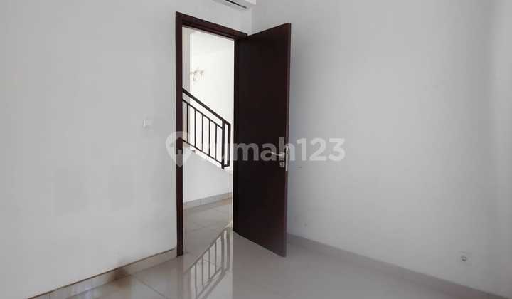 Disewakan Rumah Minimalis Btari Summarecon Bandung 2