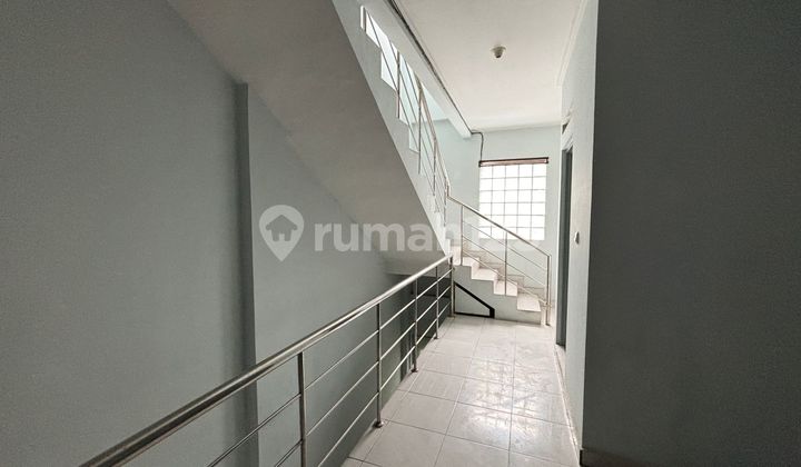 For Sale Shophouse in Sayap Cijerah Bandung Strategic Location 2