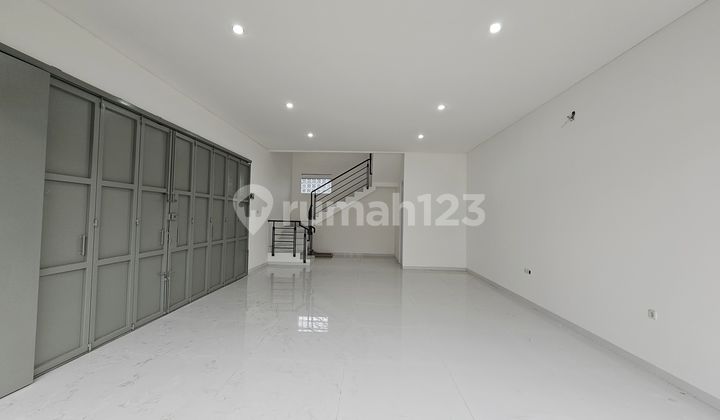 Dijual Ruko Lux Cantik di Taman Kopo Indah Bandung