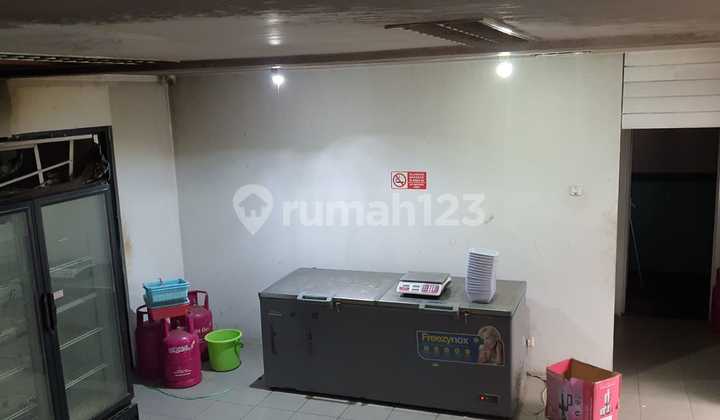 Disewakan Ruang Usaha Mainroad Cihapelas Bandung