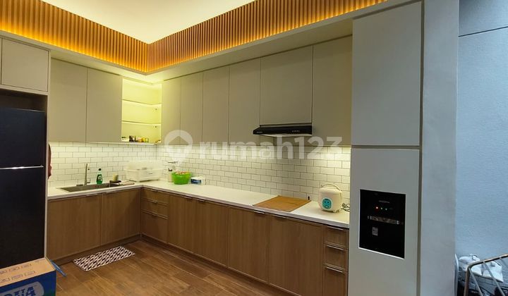 Dijual Rumah Cantik Full Furnished Flora Summarecon Bandung 2