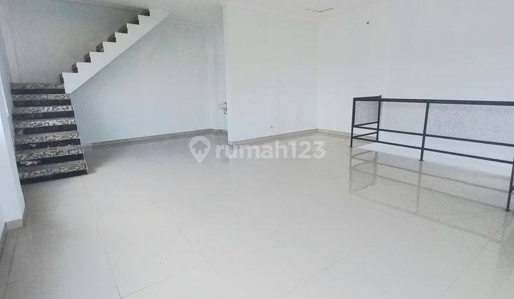 Disewakan Ruko Siap Pakai Sayap Riau Bandung Mainroad 2