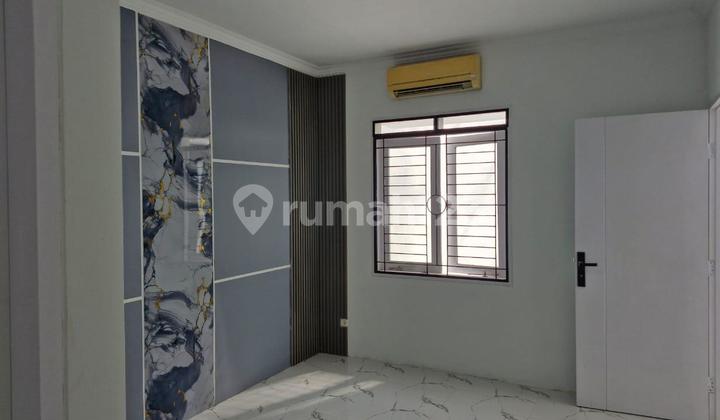 Dijual Rumah Baru Renov Hook di Kota Baru Parahyangan 2