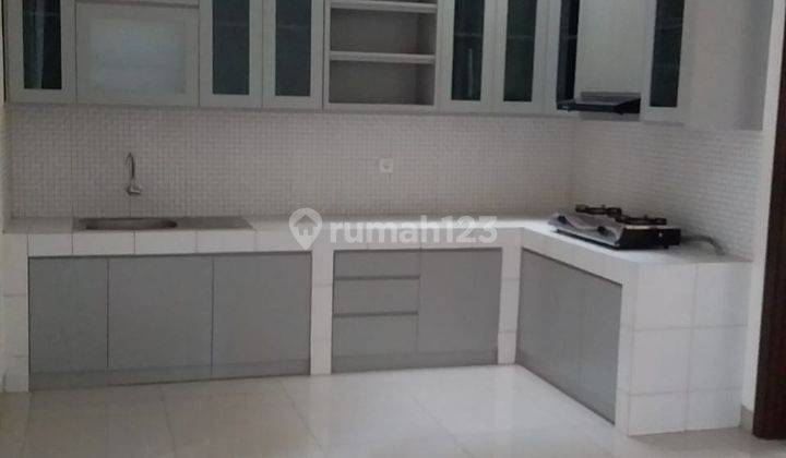 Rumah Disewakan Summarecon Bandung Nyaman Terawat 2