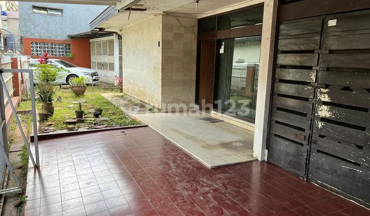 Dijual Rumah di Sayap Setiabudi Bandung Cocok Untuk Kosan Dijual Rumah di Sayap Setiabudi Bandung Cocok Untuk Kosan