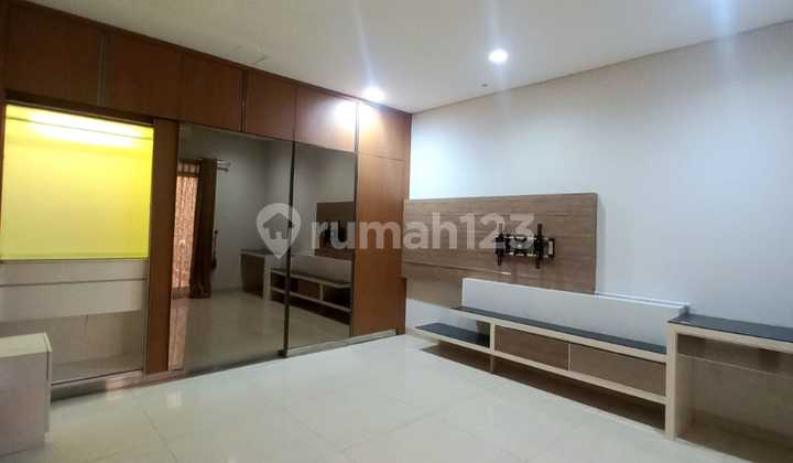 Dijual Murah Rumah Kota Baru Parahyangan Posisi Hook 2