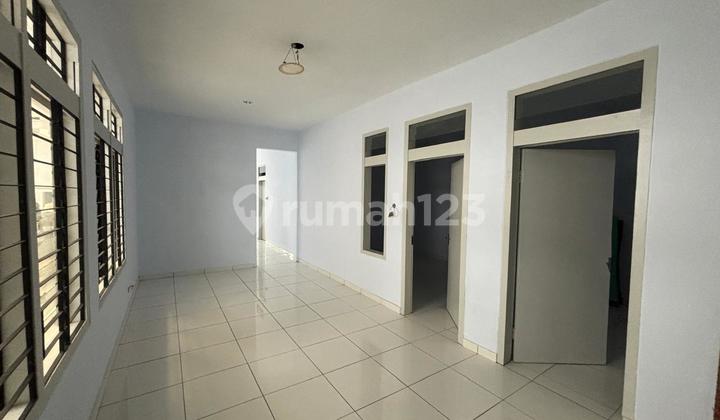 Dijual Rumah Sangat Terawat di Sayap Alun Alun Bandung