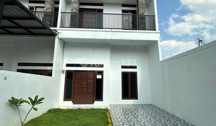 Rumah Mewah Villa Nuansa Java Medan Helvetia 1