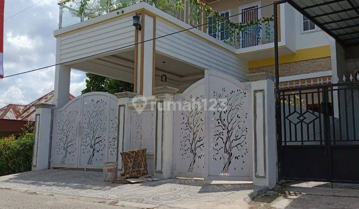 Rumah Mewah Komplit Kolam Renang Dekat Tomang Elok Gatsu 2