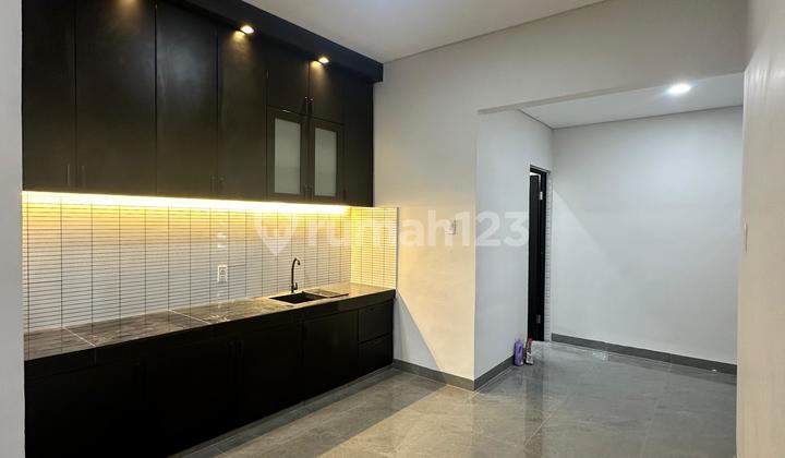 Ready-to-Occupy Luxury House in Tasbih Complex, Medan 2
