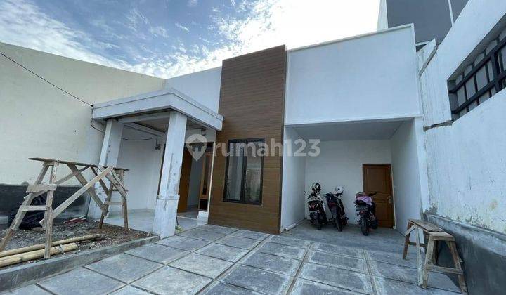 Rumah Cantik Komplek Annafris Daerah Ringroad 1