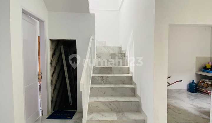 Luxury Home Ready to Occupy Near Prime One School Luxury Home Ready to Occupy Near Prime One School