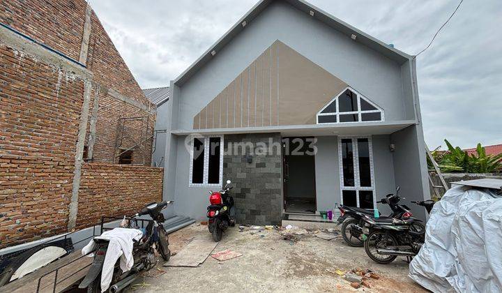 Rumah Mewah Cluster Stella Medan Selayang 1