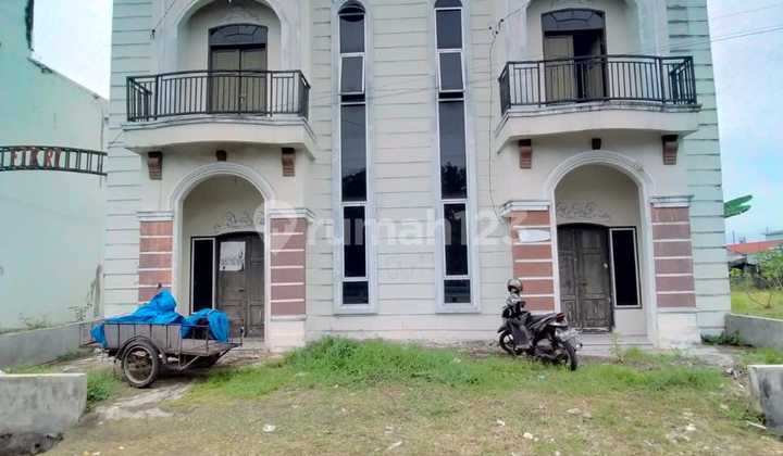 Comfortable Residential Complex for Muslims Near Unimed Comfortable Residential Complex for Muslims Near Unimed