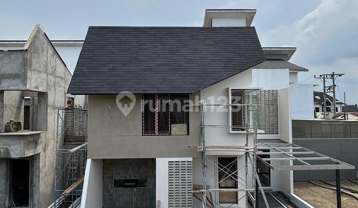 Luxury House with Free Canopy in the Ringroad Medan Area Luxury House with Free Canopy in the Ringroad Medan Area