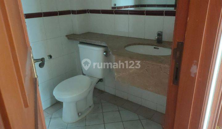 Apartment Puri Casablanca Kondisi Bagus 3+1 Br 2