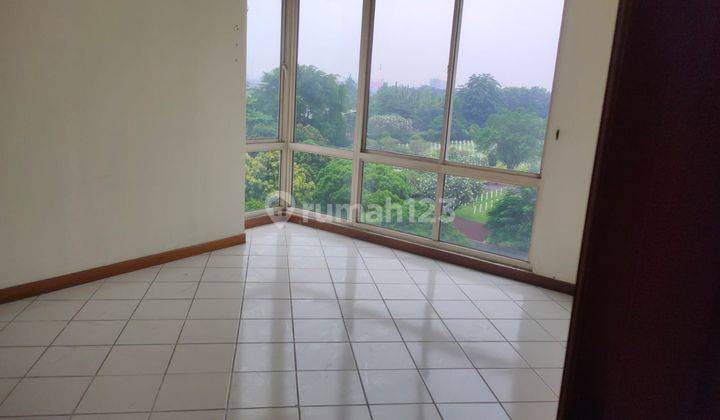 kamar tidur apartment puri casablanca kondisi bagus