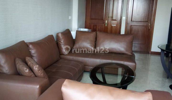 ruang keluarga apartment puri casablanca 2+1br full