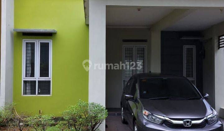 Rumah Hoek 2 Lantai Kondisi Bagus Cinere Depok 1