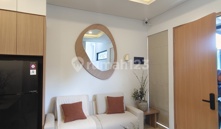 Rumah Scandinavian 2 Lantai Cijantung Dekat Balai Komando 2