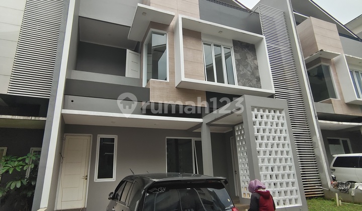Rumah 2 Lantai Dengan Attic Dan Rooftop Pondok Labu Cilandak 2