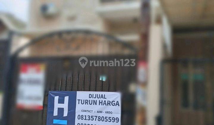 Rumah 2 Lantai Baru SHM di Jl. Gunung Anyar, Surabaya 2