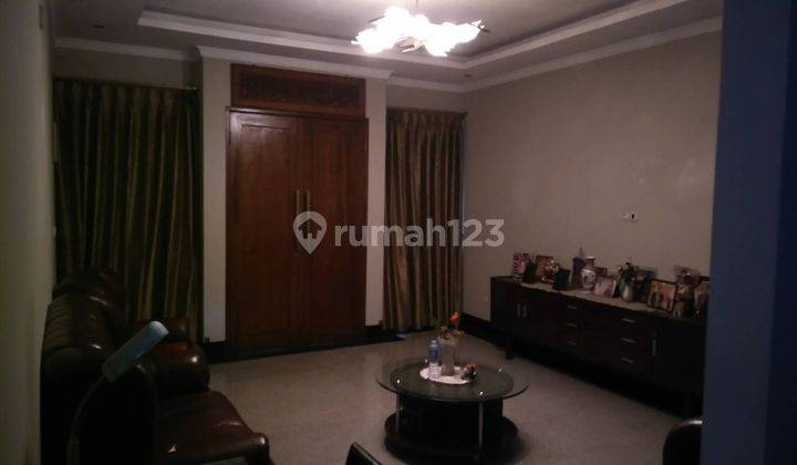 Rumah Minimalis Bagus 2 Lantai Dalam Townhouse Di Daerah Cipete  2