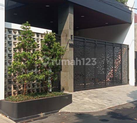 Rumah Baru Minimalis Modern 2 Lantai Di Kemang Jakarta Selatan 1