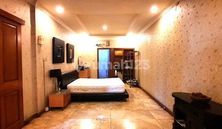 Rumah Tanjung Barat Dekat Tb Simatupang Jakarta Selatan