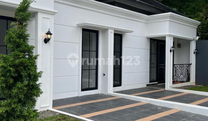 Rumah Desain American Clasic di Mustika Jaya Bekasi