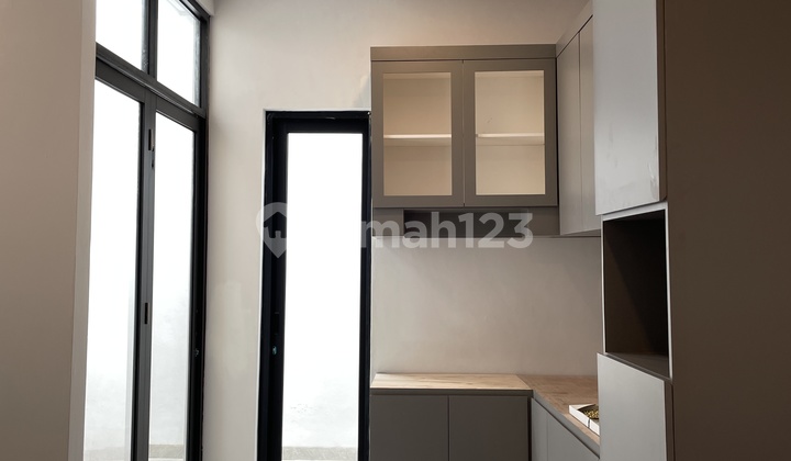 Hanya 3 Unit Rumah 2 Lantai di Jagakarsa