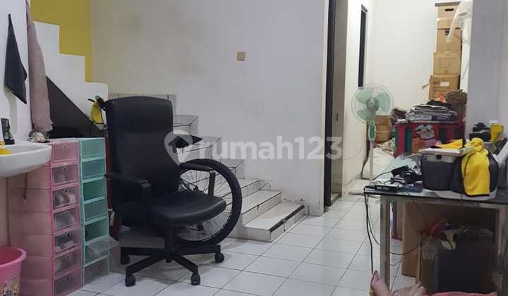 For Quick Sale: Ready-to-Occupy Shop House in Poris Indah