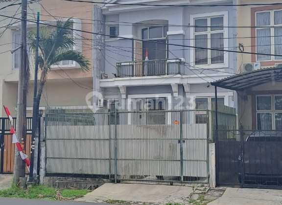 For Quick Sale: Taman Semanan Indah Ready-to-Occupy House
