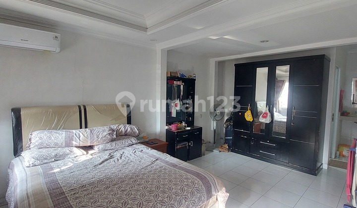 For Sale Fast Ready-to-Occupy Taman Semanan Indah House