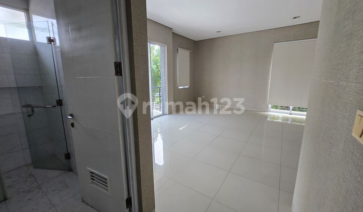 Di Jual Rumah 16x25 Green Lake City Siap Huni