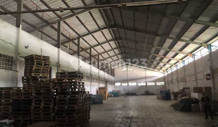 For Rent: Ready-to-Use Strategic Warehouse Near Soetta Airport For Rent: Ready-to-Use Strategic Warehouse Near Soetta Airport