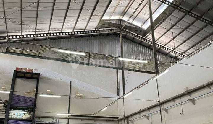 Industrial Warehouse Permit With 2-Story Office Ready to Use