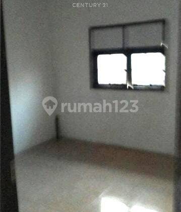  Rumah Mungil Dan Asri Siap Huni Di Serpong Utara 7526  2