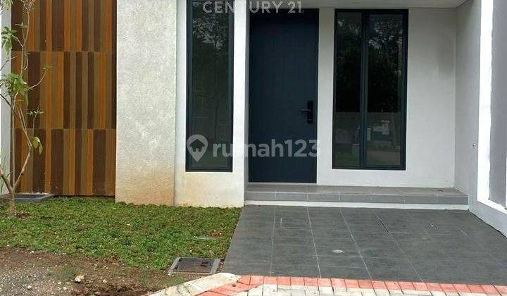 Dijual Rumah U Ville Lokasi Strategis Dan Aman 7589  1