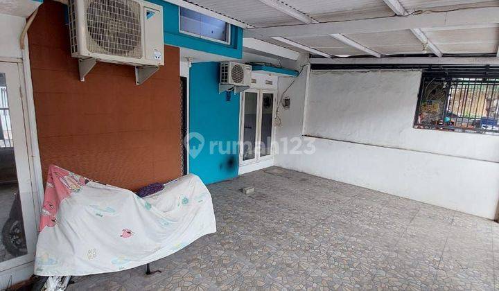 tampak depan rumah murah siap huni valencia