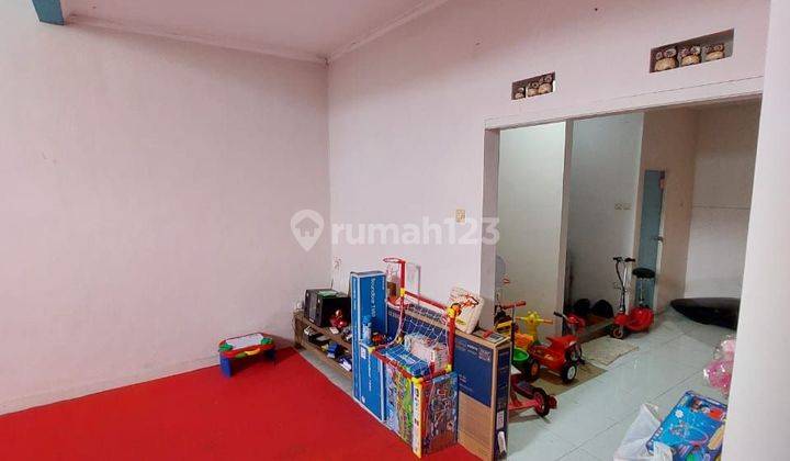 kamar tidur rumah murah siap huni valencia