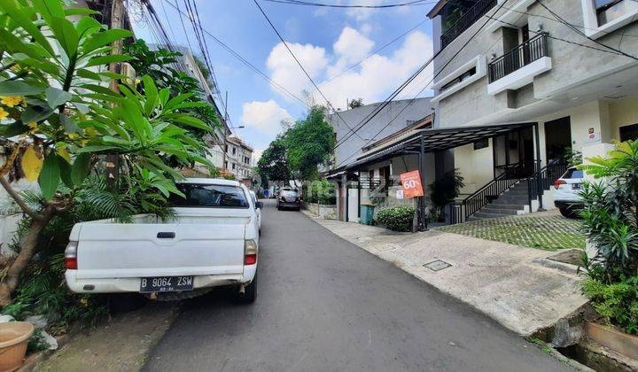 Dijual Rumah 2 Lantai Di Kuningan Jakarta Selatan Furnish 1