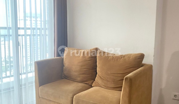 Disewakan Apartemen Thamrin Executive 1 Bedroom Lantai Sedang 2
