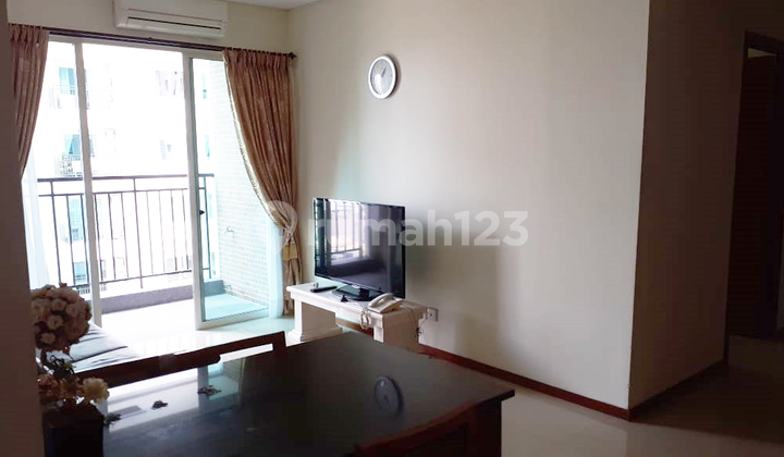 Disewakan Apartemen Thamrin Residence 2 Bedroom Lantai Sedang 