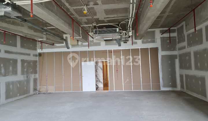 Disewakan Office D8 Prosperity Lantai Tengah Harga Affordable Disewakan Office D8 Prosperity Lantai Tengah Harga Affordable