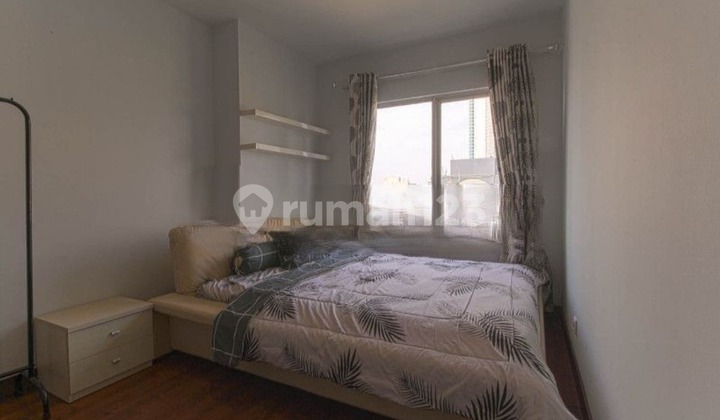 Disewakan 2 Bedroom Apartemen Cosmo Mansion Furnish Harga Affordable 2