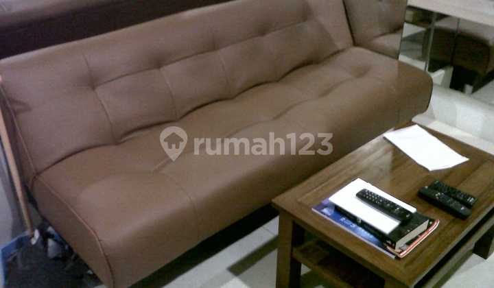 Disewakan 1 Bedroom Apartemen Cosmo Residence Furnish 2