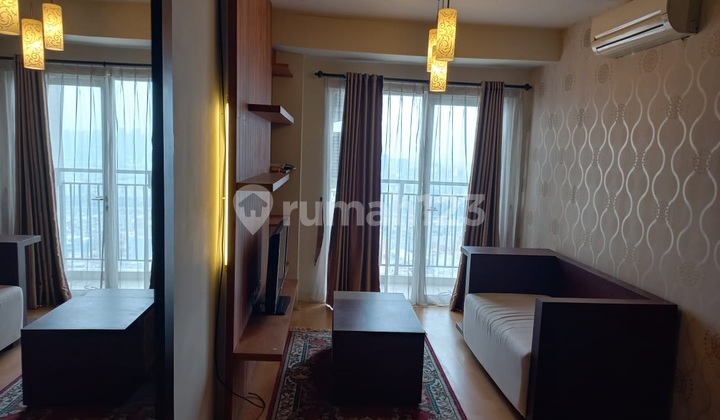 Dijual 2 Bedroom Furnish Apartemen Cosmo Mansion Lokasi Strategis